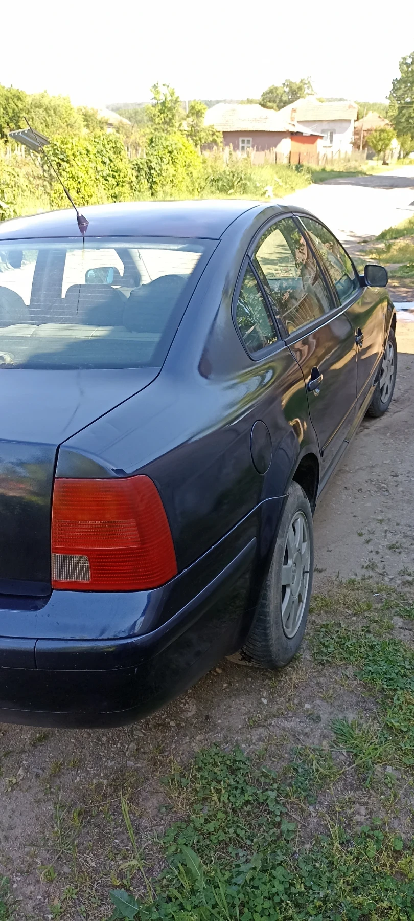 VW Passat 4, снимка 4 - Автомобили и джипове - 54503711