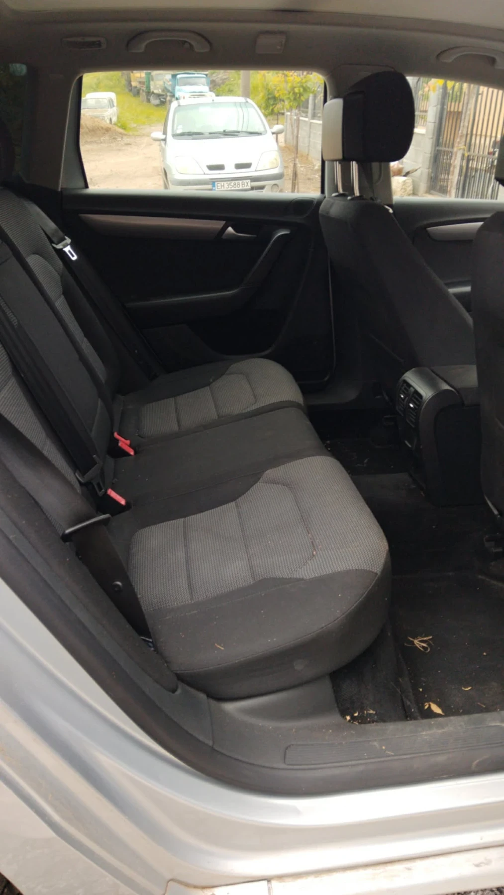 VW Passat, снимка 7 - Автомобили и джипове - 54594677
