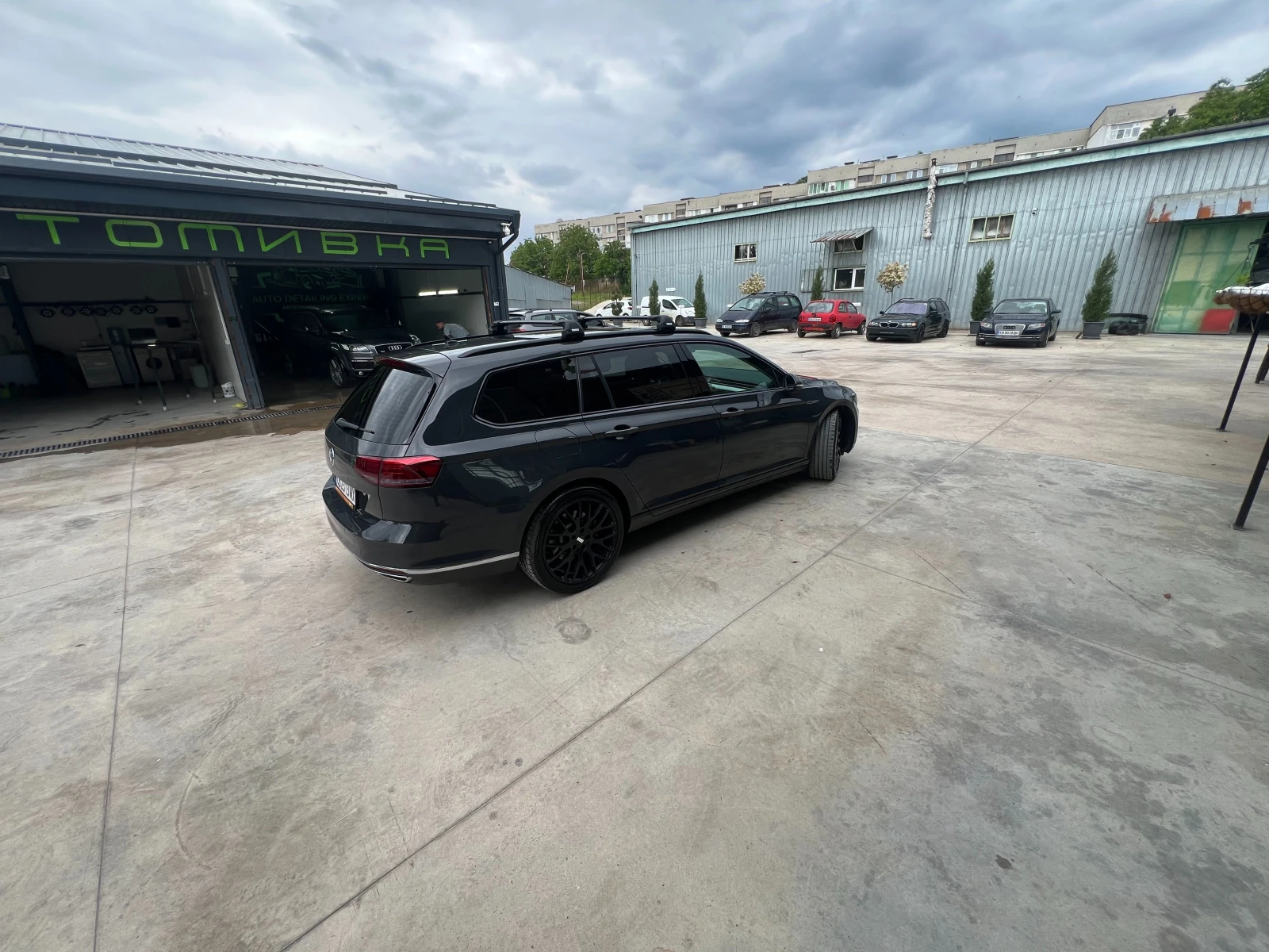 VW Passat 2.0 bitdi, снимка 3 - Автомобили и джипове - 54612755