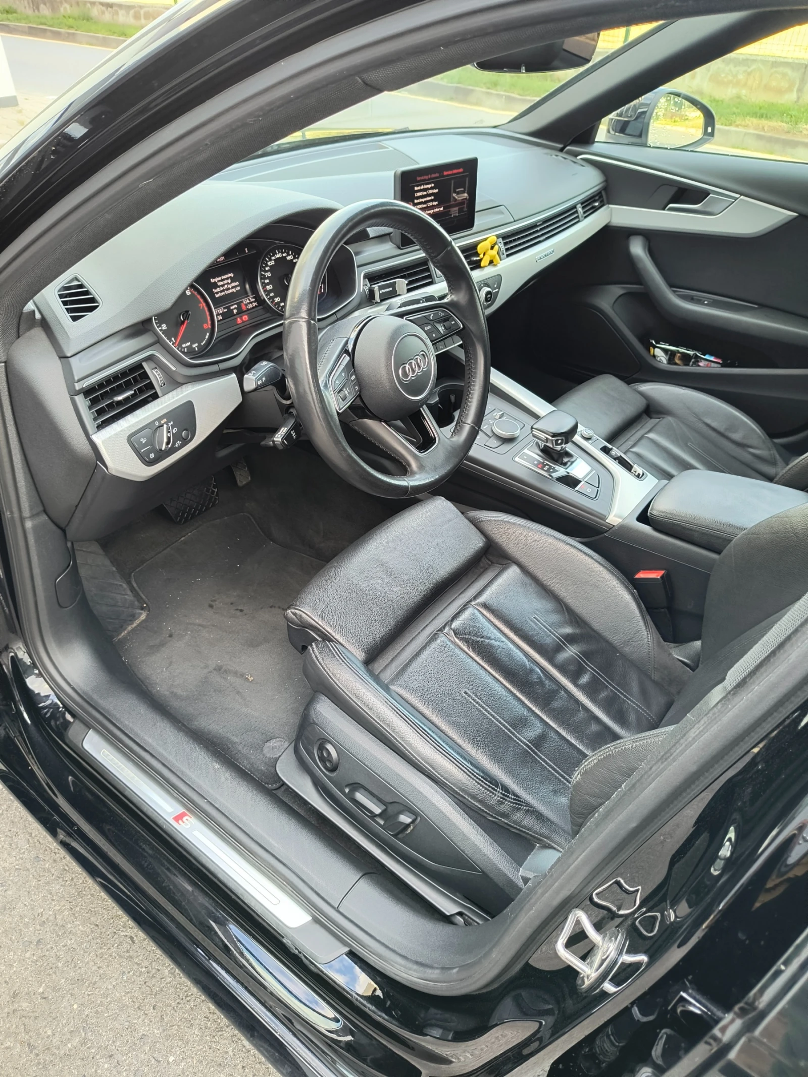 Audi A4 2.0TFSI Quattro S-line 107000km, снимка 8 - Автомобили и джипове - 55514423