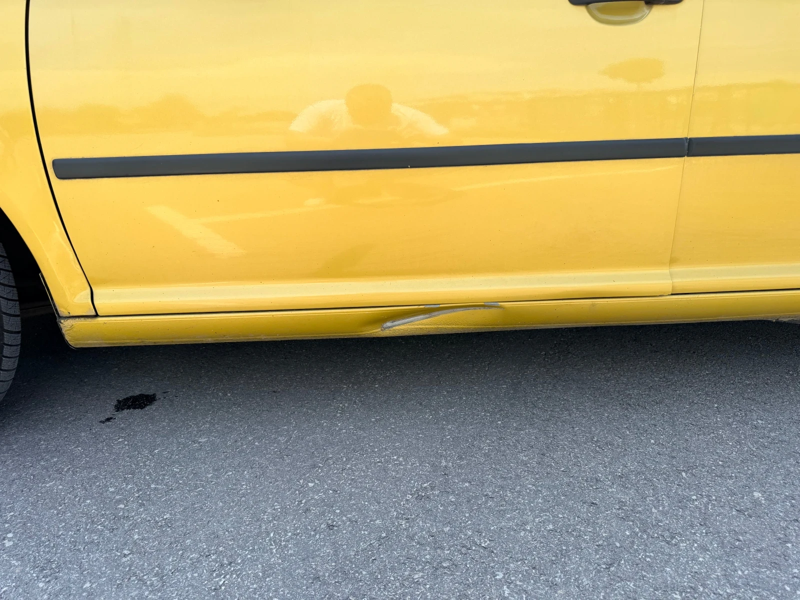 VW Golf 1.9 TDI 90 к.с., снимка 4 - Автомобили и джипове - 54801032