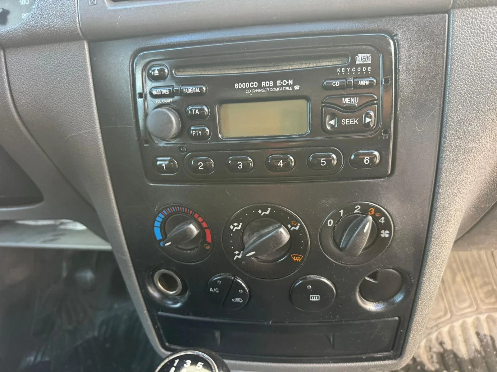 Ford Connect Transit Connect, снимка 10 - Автомобили и джипове - 55401836