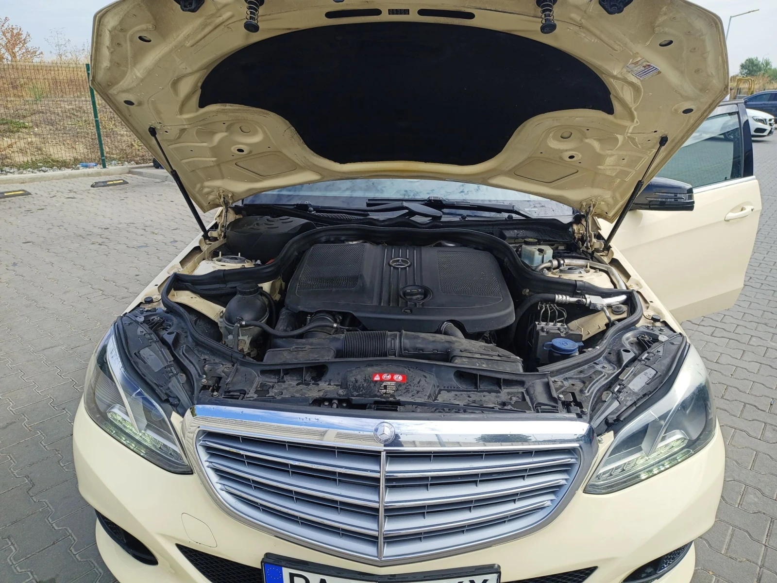 Mercedes-Benz E 220 | Mobile.bg � ����������� 14