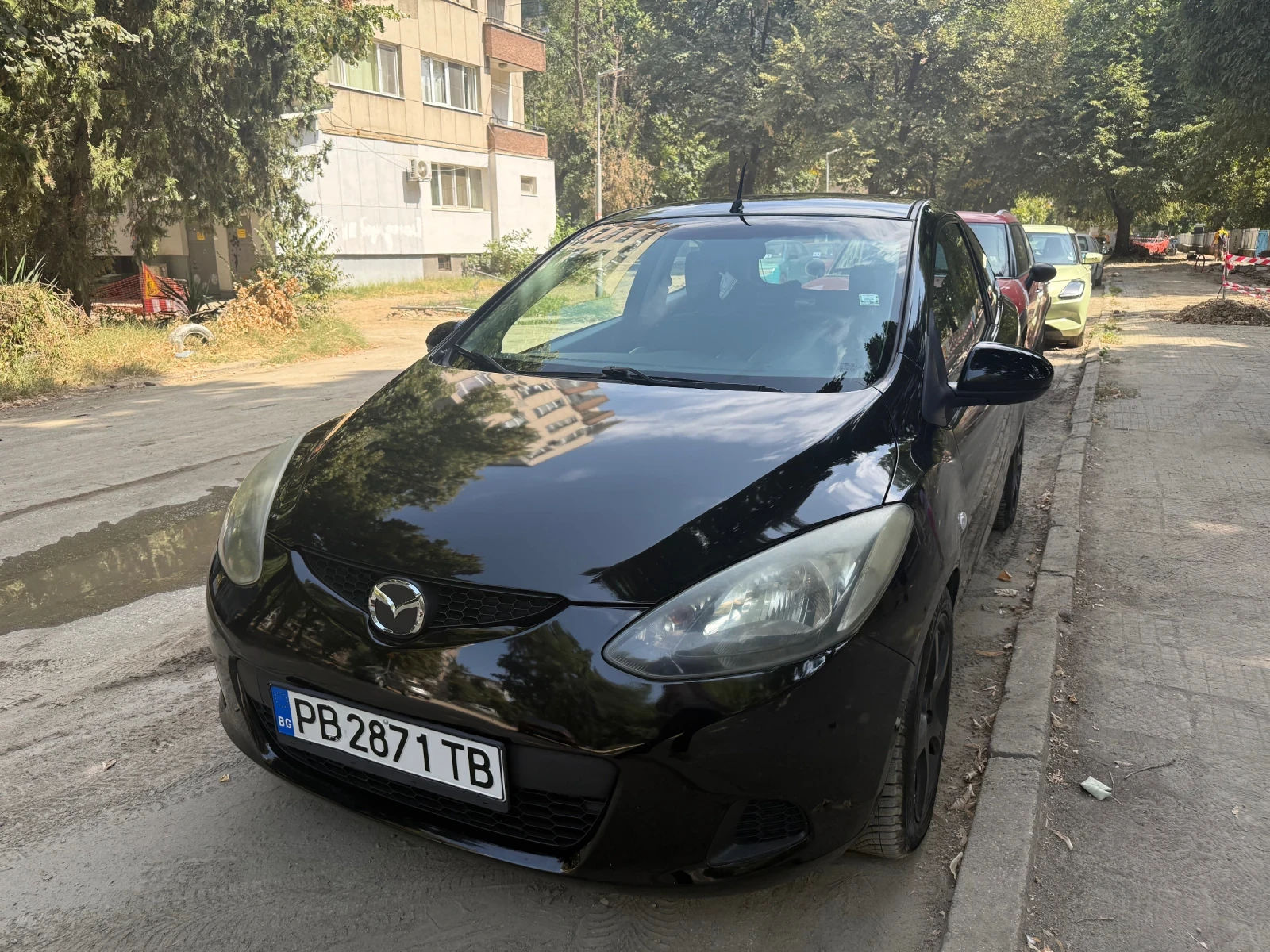 Mazda 2