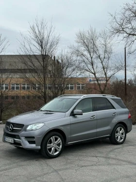 Mercedes-Benz ML 350 4Matic/ подгрев/ камера/ мъртва точка/ шибидах, снимка 1