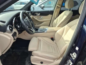 Mercedes-Benz GLC 300 CARFAX /2 Ключа/Нави/Подгрев/Панорама, снимка 8