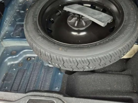 Mercedes-Benz GLC 300 CARFAX /2 Ключа/Нави/Подгрев/Панорама, снимка 13