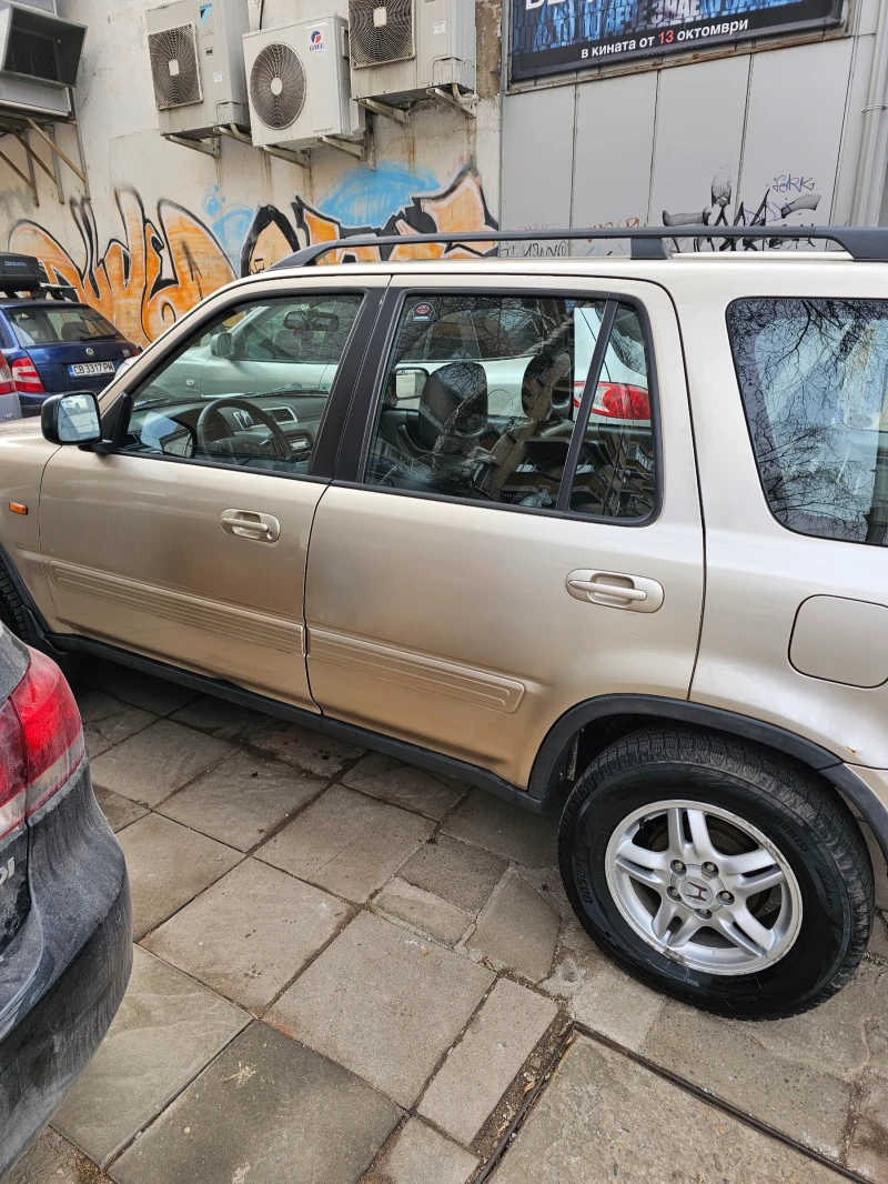 Honda Cr-v, снимка 4 - Автомобили и джипове - 49228544