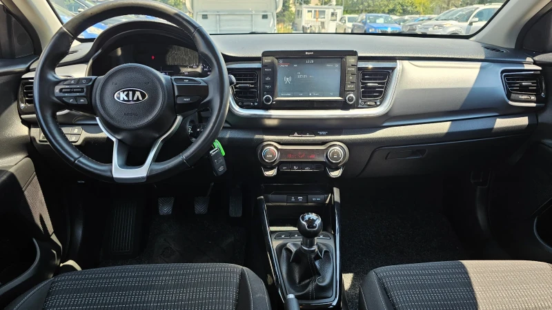 Kia Stonic 1.2, снимка 11 - Автомобили и джипове - 50953416