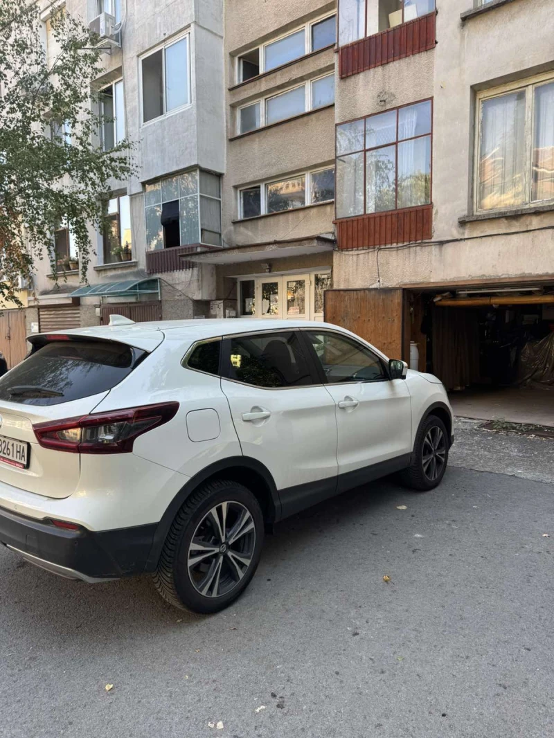 Nissan Qashqai, снимка 3 - Автомобили и джипове - 51337370