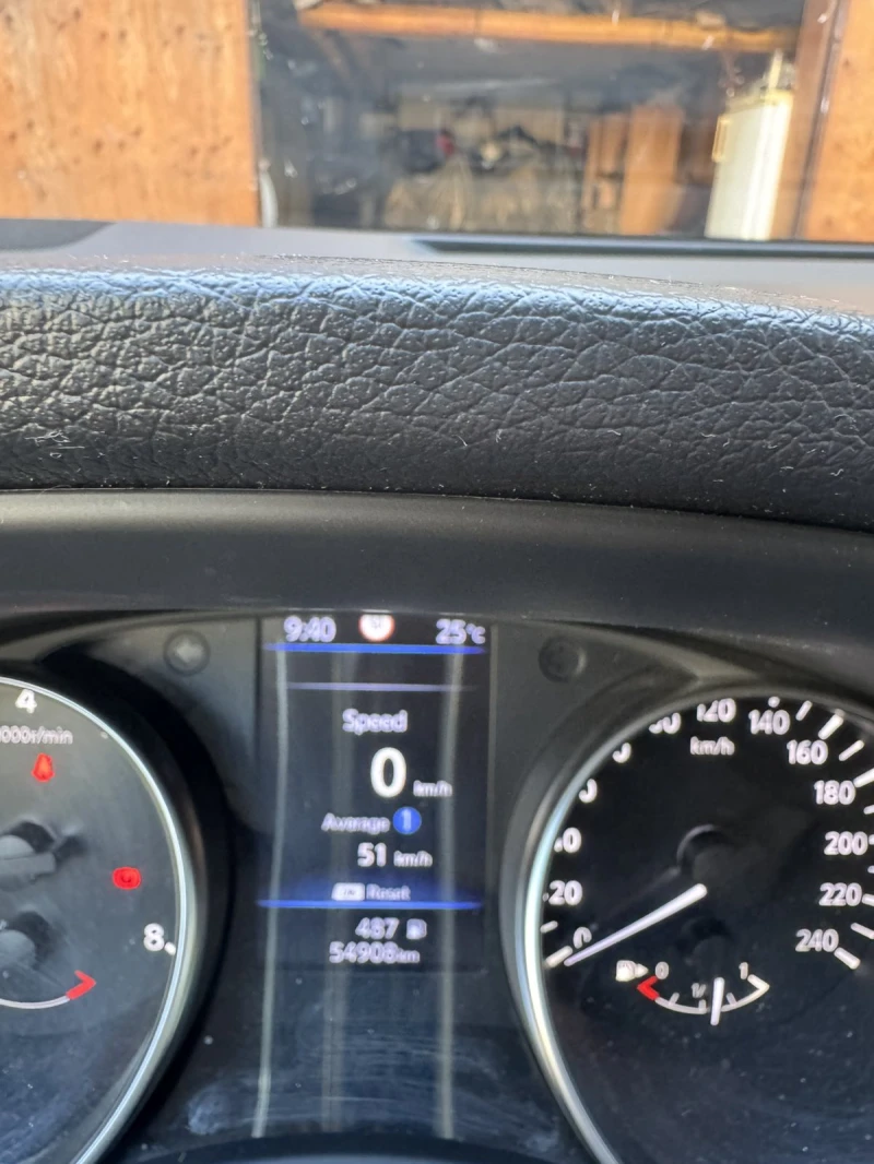 Nissan Qashqai, снимка 8 - Автомобили и джипове - 51337370