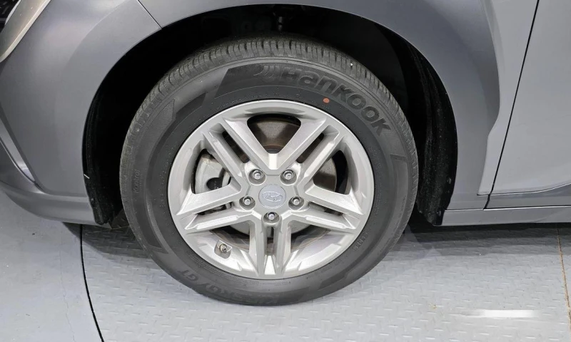 Hyundai Kona Gasoline 1.6 Turbo 2WD Modern, снимка 5 - Автомобили и джипове - 52112855