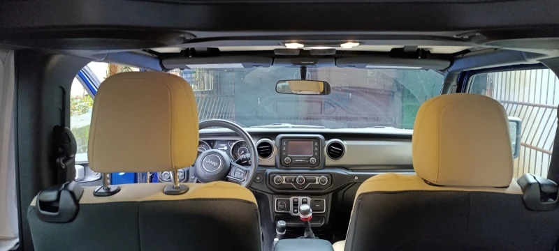 Jeep Wrangler JL 3, 6 V6 , снимка 13 - Автомобили и джипове - 52669927