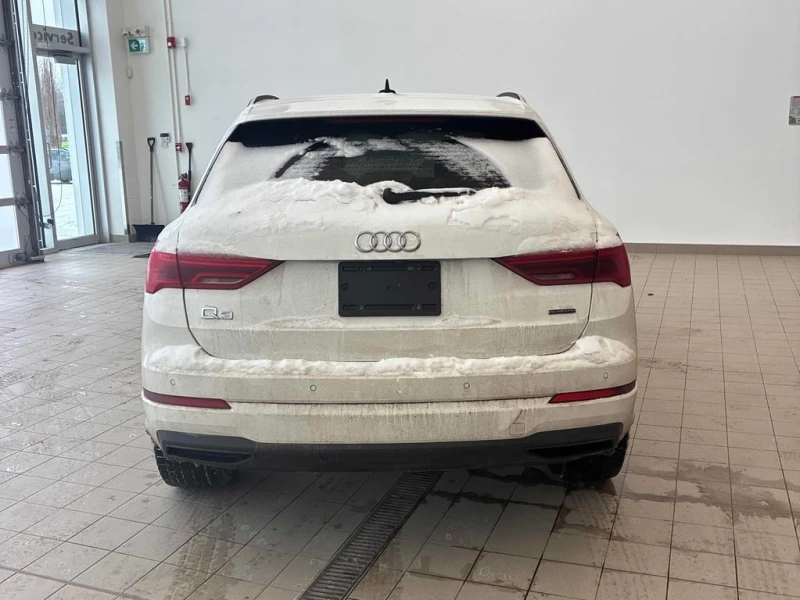 Audi Q3 2021 Komfort 45 TFSI quattro * CARFAX * , снимка 5 - Автомобили и джипове - 53014097