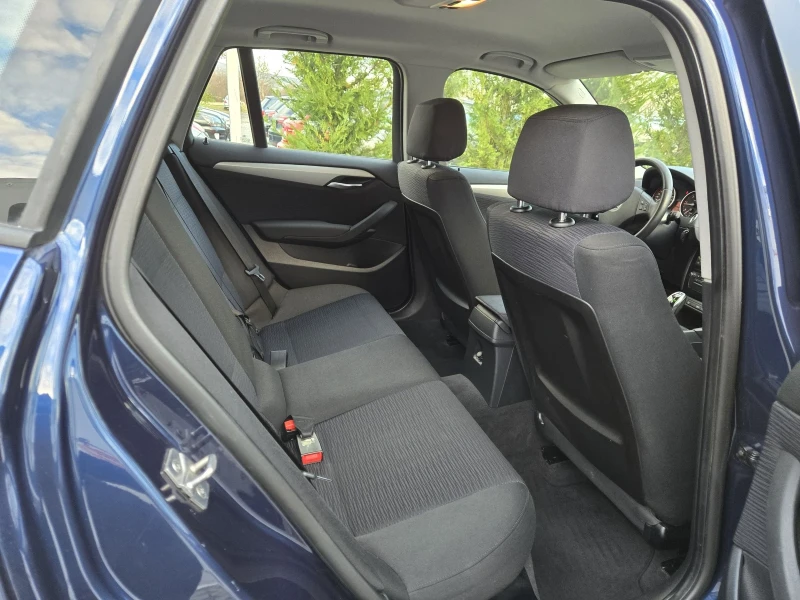 BMW X1 2.0D-184кс= АВТОМАТ= 4Х4= M PACKET= NAVI= FACE, снимка 14 - Автомобили и джипове - 53048141