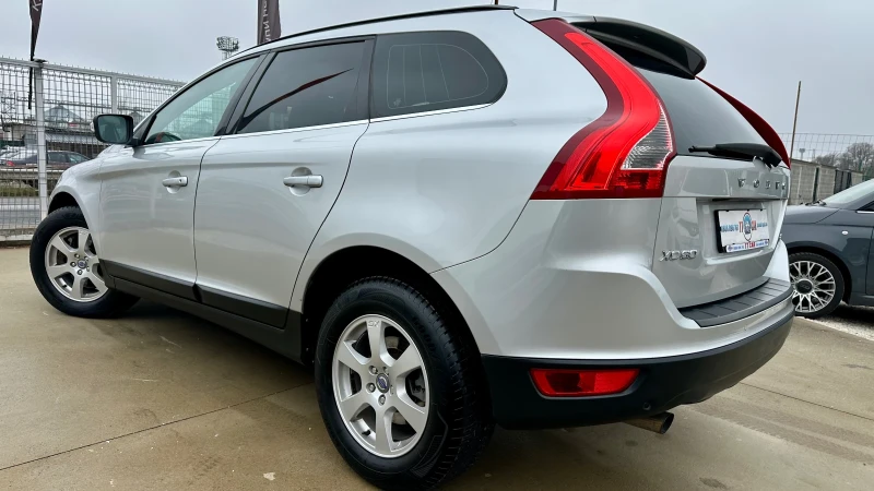 Volvo XC60 2.4 momentum AWD 163k.6-скорости!, снимка 6 - Автомобили и джипове - 53213501