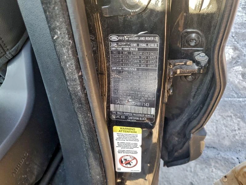 Land Rover Discovery 2.0L 4 All wheel drive, снимка 5 - Автомобили и джипове - 53120762