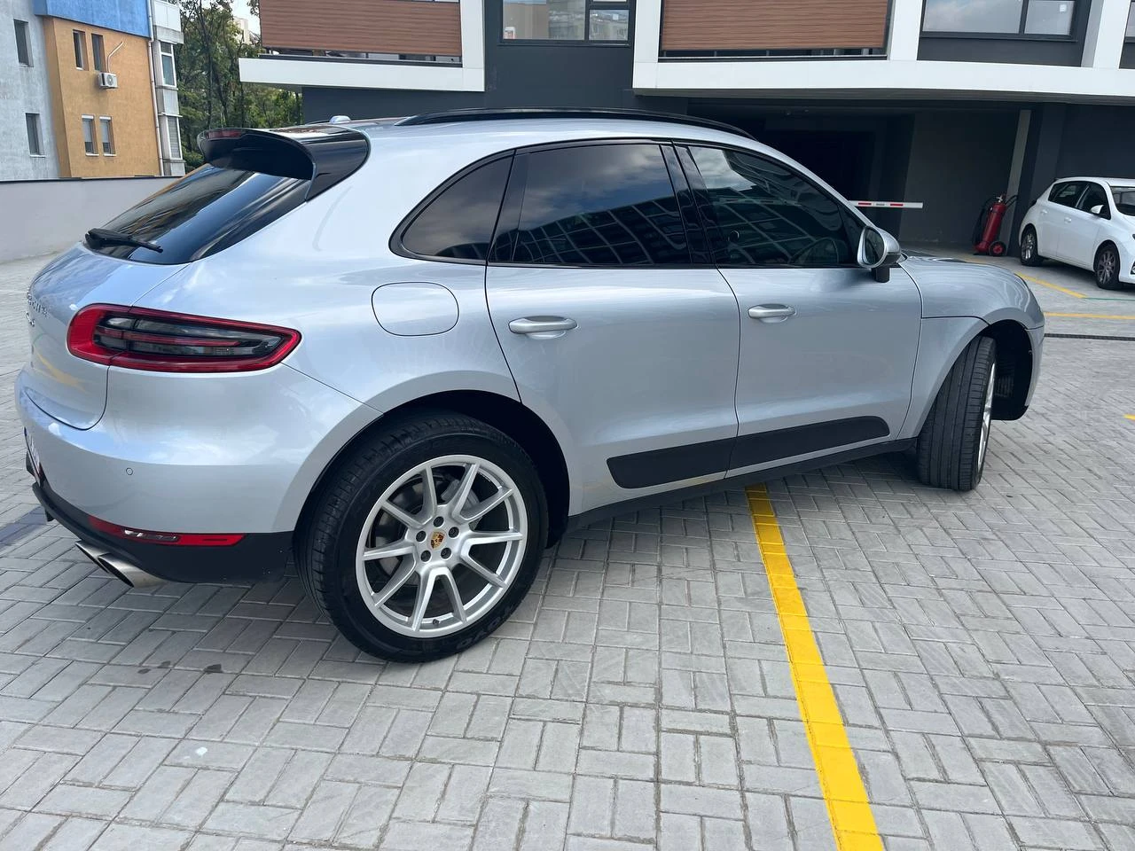 Porsche Macan S - изображение 4