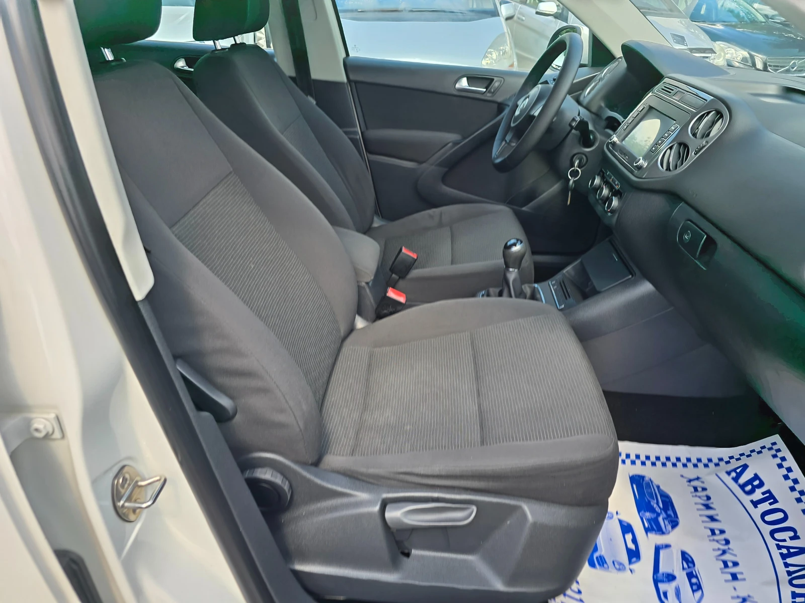 VW Tiguan 1.4I-FACE-ГАЗ-БЕНЗИН-6 СКОРОСТИ-НАВИГАЦИЯ - изображение 10
