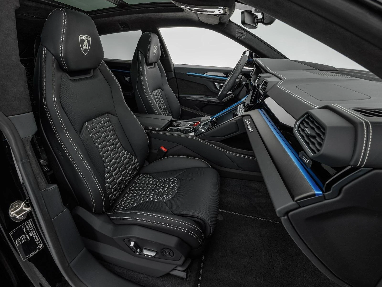 Lamborghini Urus S/CERAMIC/AKRAPOVIC/NERO HELENE/ANIMA/B&O/4-SEATS/ | Mobile.bg   13