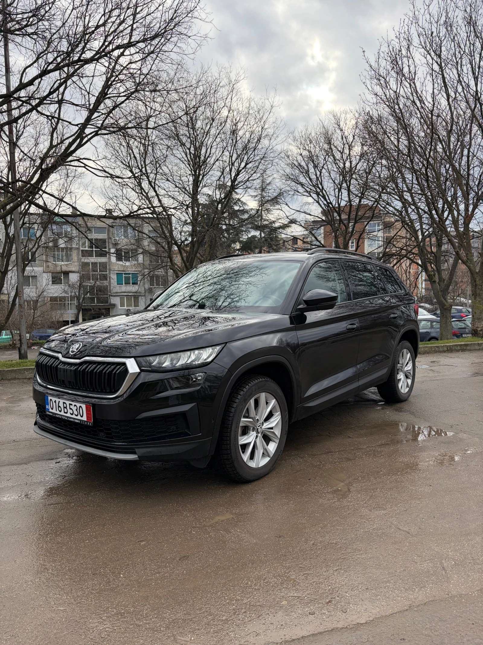 Skoda Kodiaq 2.0 4x4 - изображение 8