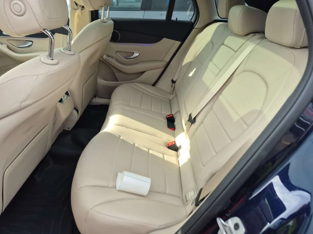 Mercedes-Benz GLC 300 CARFAX /2 Ключа/Нави/Подгрев/Панорама, снимка 9 - Автомобили и джипове - 54053183