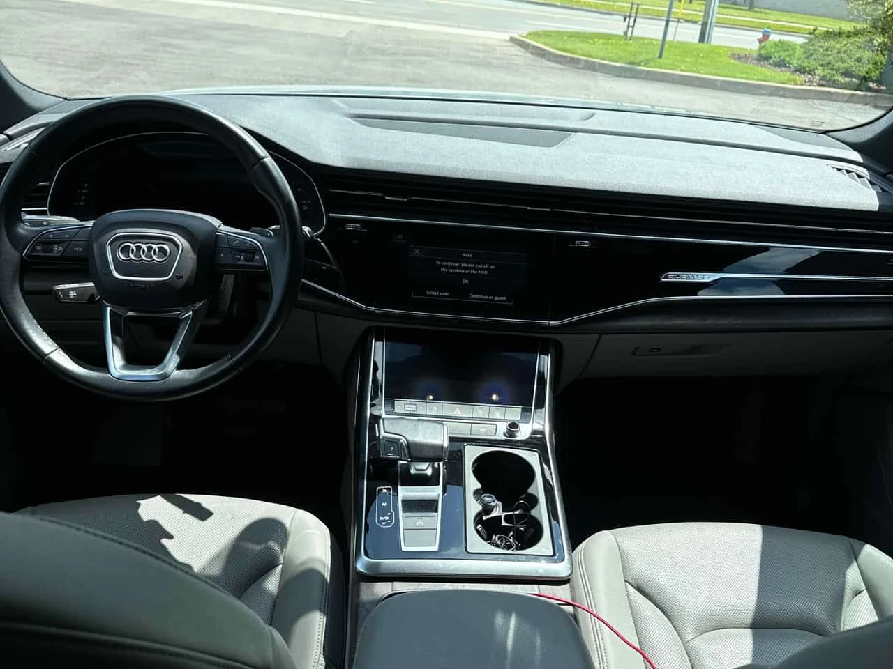Audi Q7 * PROGRESSIV * ПАНО * ПОДГРЕВИ * KEYLESS * CARFAX, снимка 9 - Автомобили и джипове - 54556834