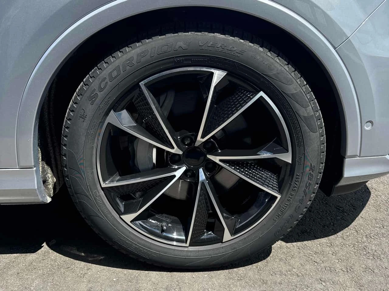 Audi Q7 * PROGRESSIV * ПАНО * ПОДГРЕВИ * KEYLESS * CARFAX, снимка 7 - Автомобили и джипове - 54556834