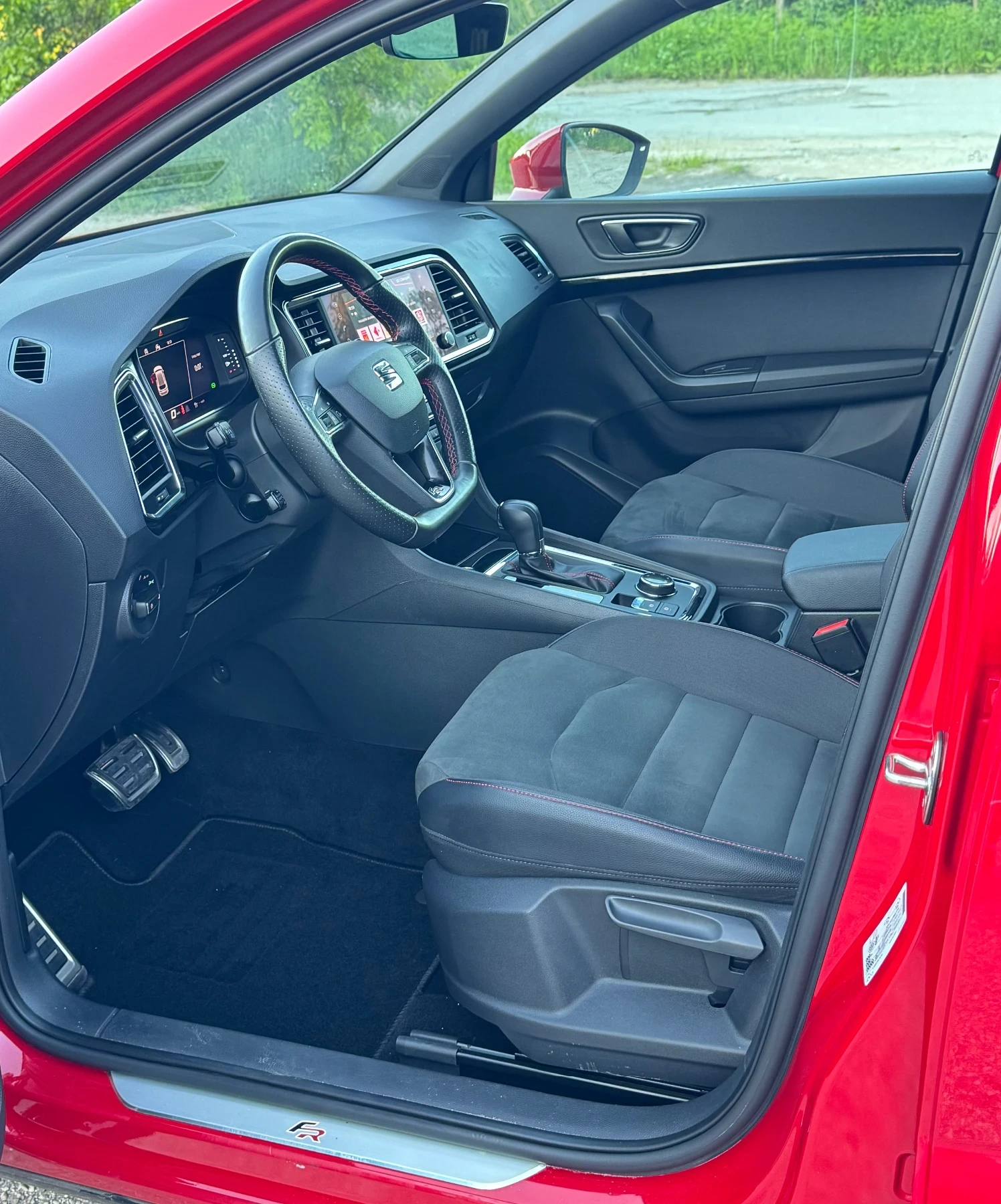 Seat Ateca 2.0FR 4x4, снимка 7 - Автомобили и джипове - 54690604