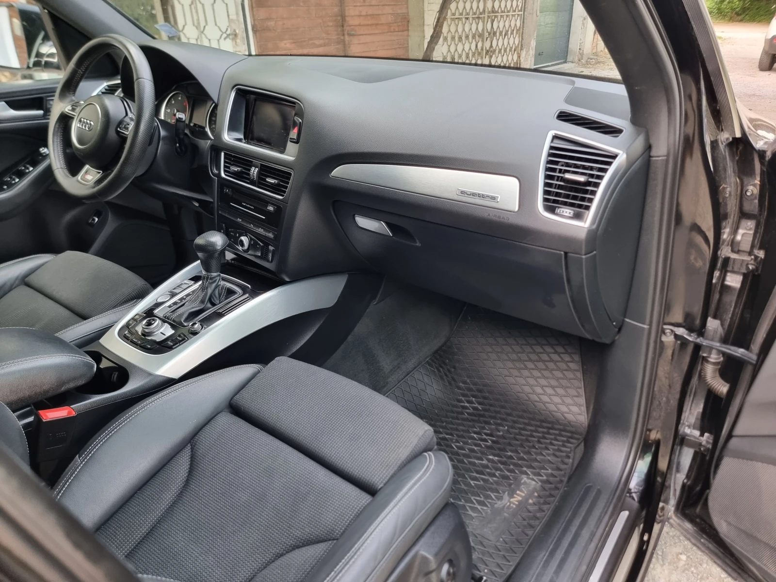 Audi Q5 3.0 TDI QUATTRO* S-LINE , снимка 8 - Автомобили и джипове - 55666312