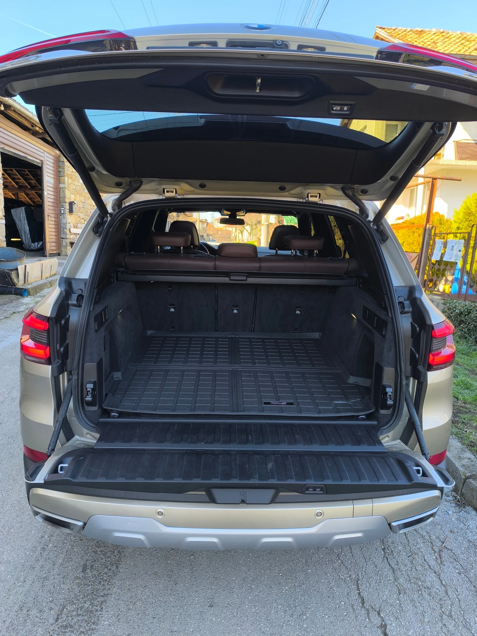 BMW X5 xDrive40i | AIR | HUD | H/K | Driving Assist Prо, снимка 12 - Автомобили и джипове - 56168988