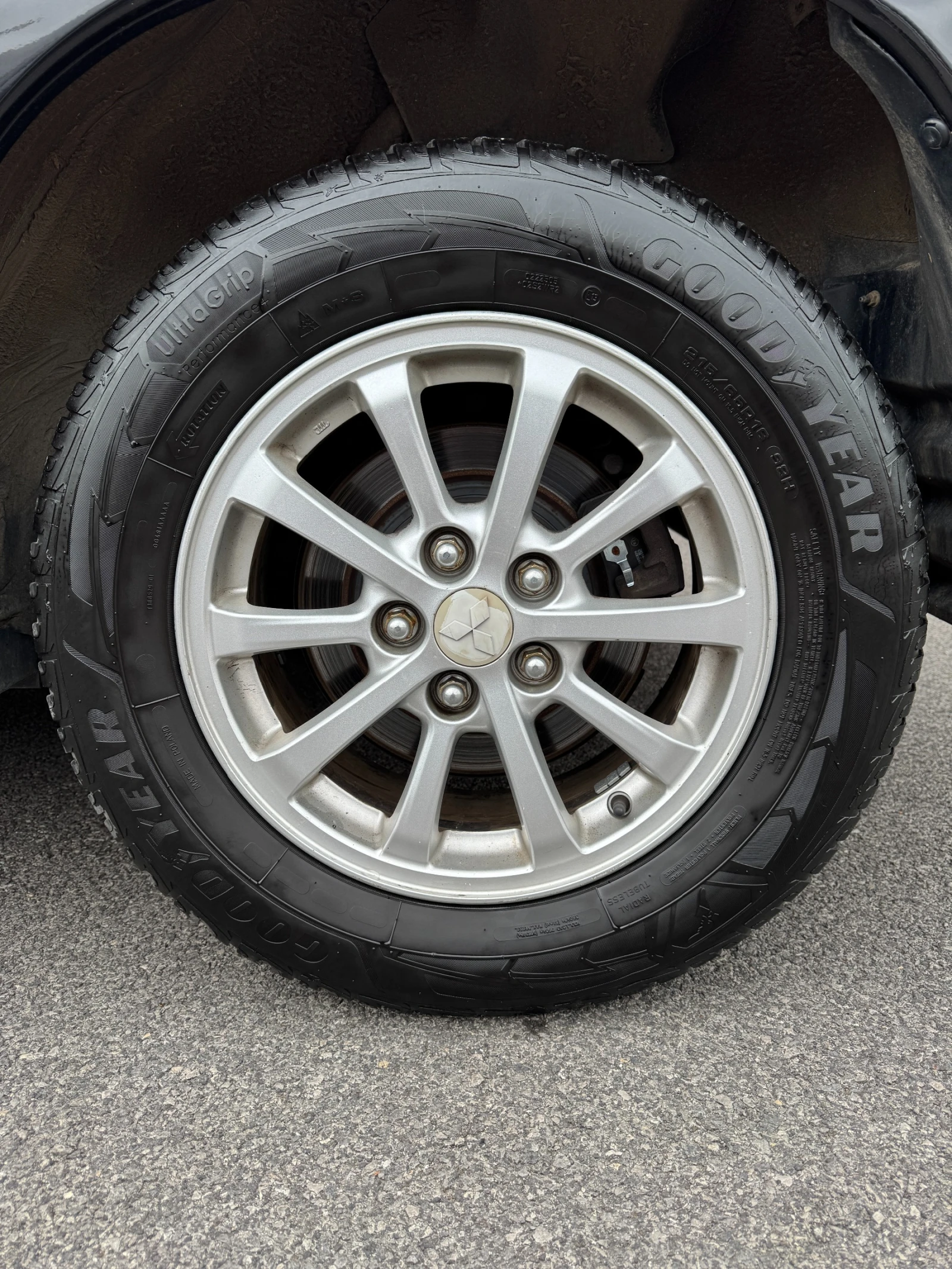 Mitsubishi ASX 1.8D (Регистриран, Обслужен), снимка 15 - Автомобили и джипове - 56666194