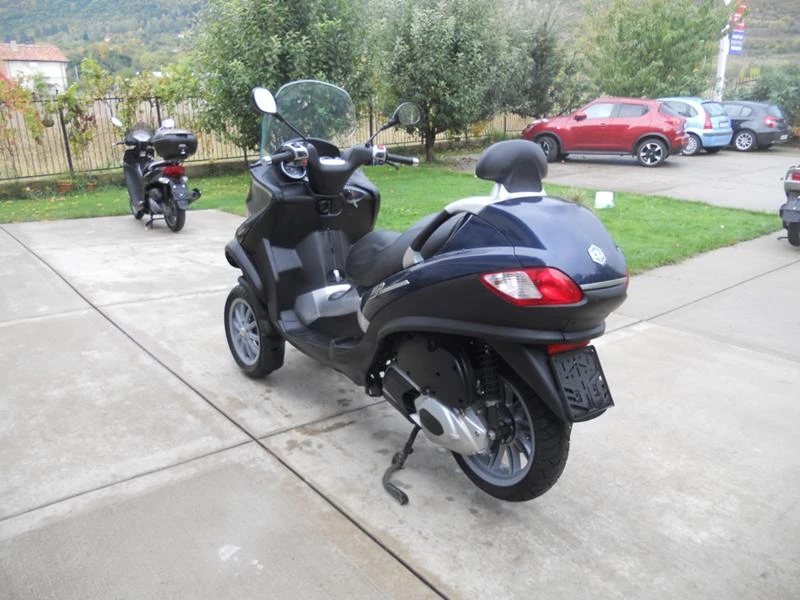 Piaggio Mp3 PERFEKTEN 300, снимка 5 - Мотоциклети и мототехника - 34481770