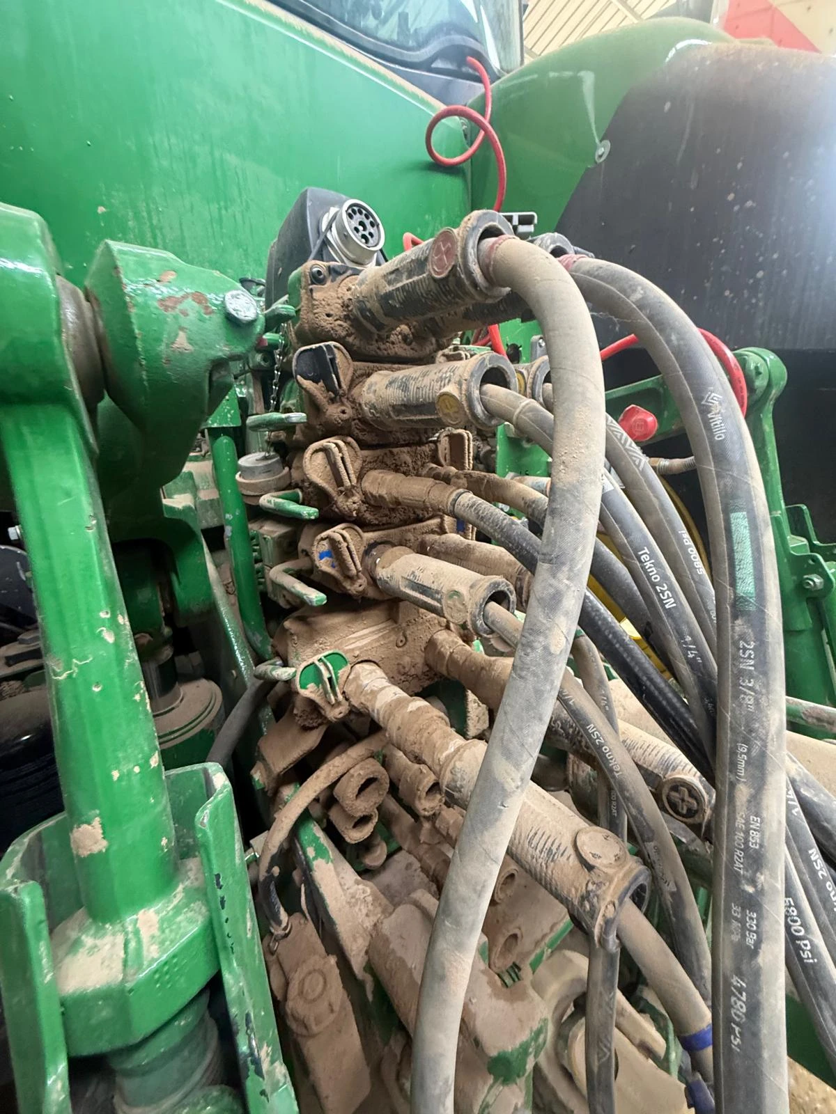 Трактор John Deere 8320R E23 лизинг с първоначална вноска 20 %, снимка 11 - Селскостопанска техника - 54461030