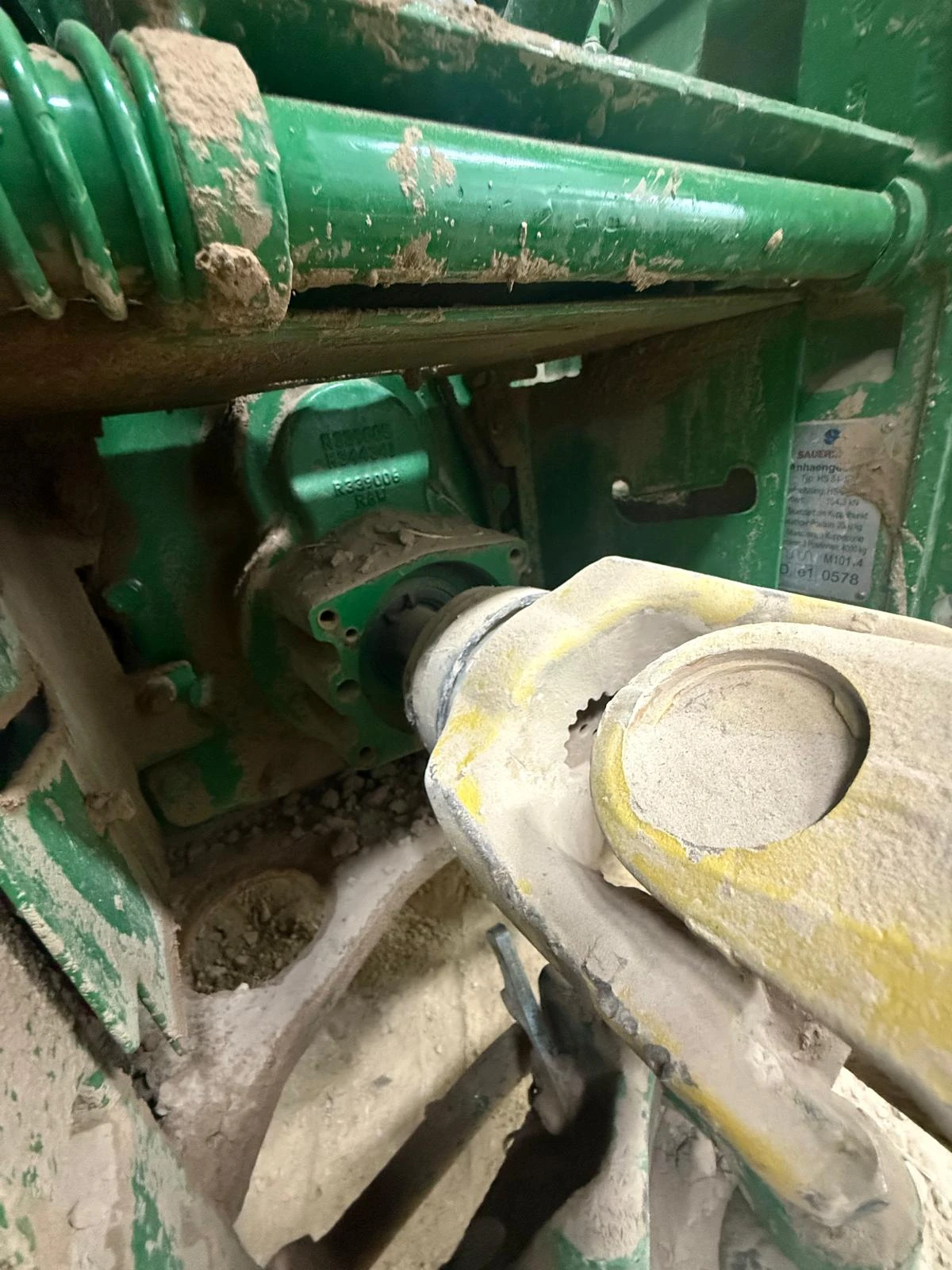 Трактор John Deere 8320R E23 лизинг с първоначална вноска 20 %, снимка 12 - Селскостопанска техника - 54461030