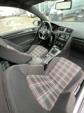 VW Golf 2.0TSI-GTI-220к.с., снимка 10