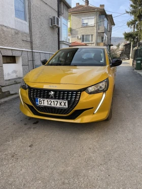 Peugeot 208 1.2, снимка 1
