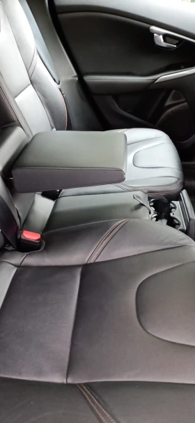 Volvo V40 Cross Country T4, снимка 8