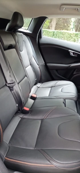 Volvo V40 Cross Country T4, снимка 9