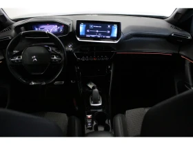 Peugeot 2008 50 kWh GT, снимка 12