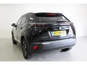 Peugeot 2008 50 kWh GT, снимка 3