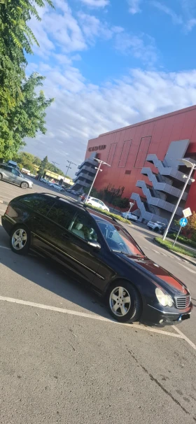 Mercedes-Benz C 220, снимка 3