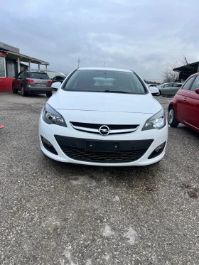 Opel Astra 1.7D COSMO EVRO5B, снимка 2