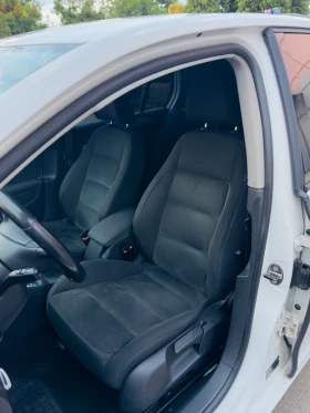 Обява за продажба на VW Golf DSG/NAVI/EURO5B ~11 700 лв. - изображение 7
