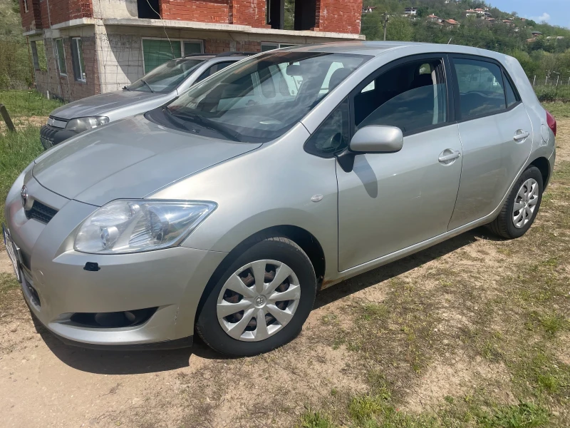 Toyota Auris 1.4 D, снимка 2 - Автомобили и джипове - 51295903