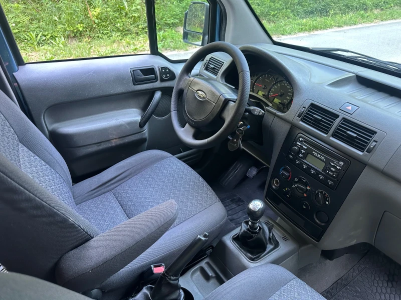Ford Connect 1.8tdci, снимка 9 - Автомобили и джипове - 50682113