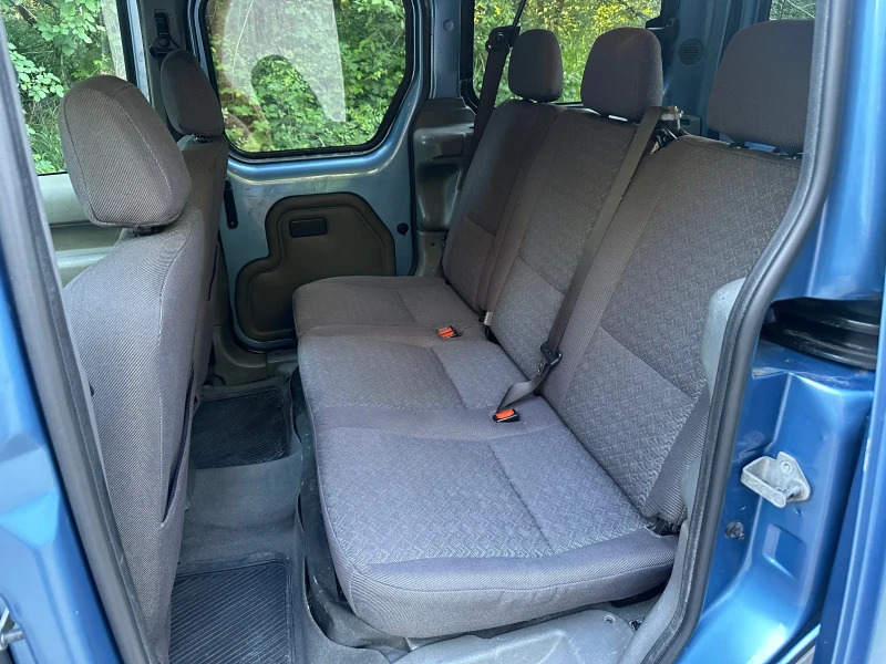 Ford Connect 1.8tdci, снимка 14 - Автомобили и джипове - 50682113