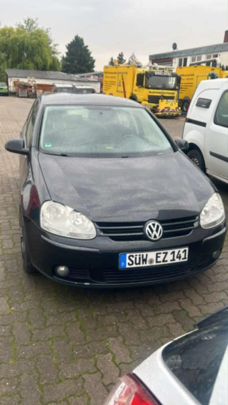 VW Golf, снимка 8 - Автомобили и джипове - 52462339