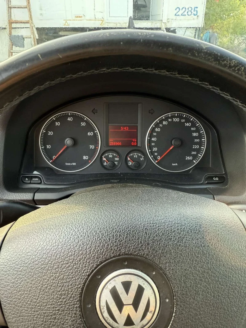 VW Golf, снимка 12 - Автомобили и джипове - 52462339