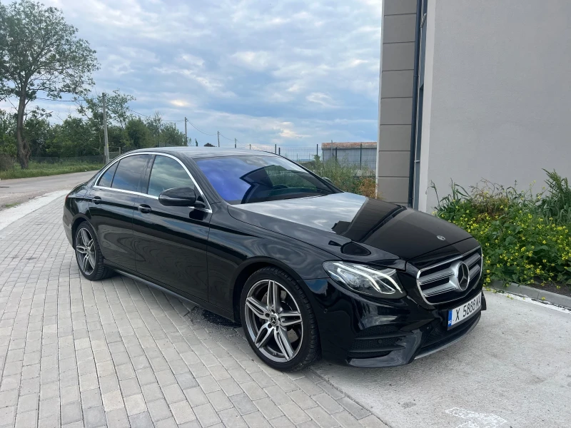 Mercedes-Benz E 220 AMG / Distronic / Head up / Burmester/ Camera, снимка 2 - Автомобили и джипове - 51777477